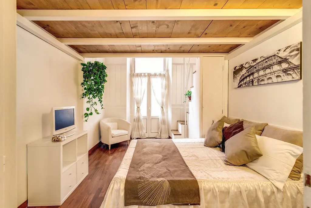 Domus Pantheon Apartment Rome Italy